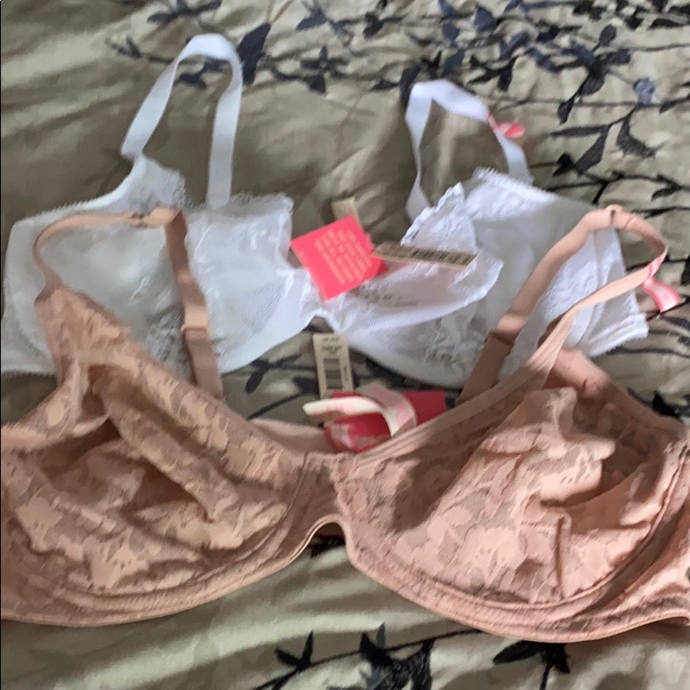 I 2 new bra with tags